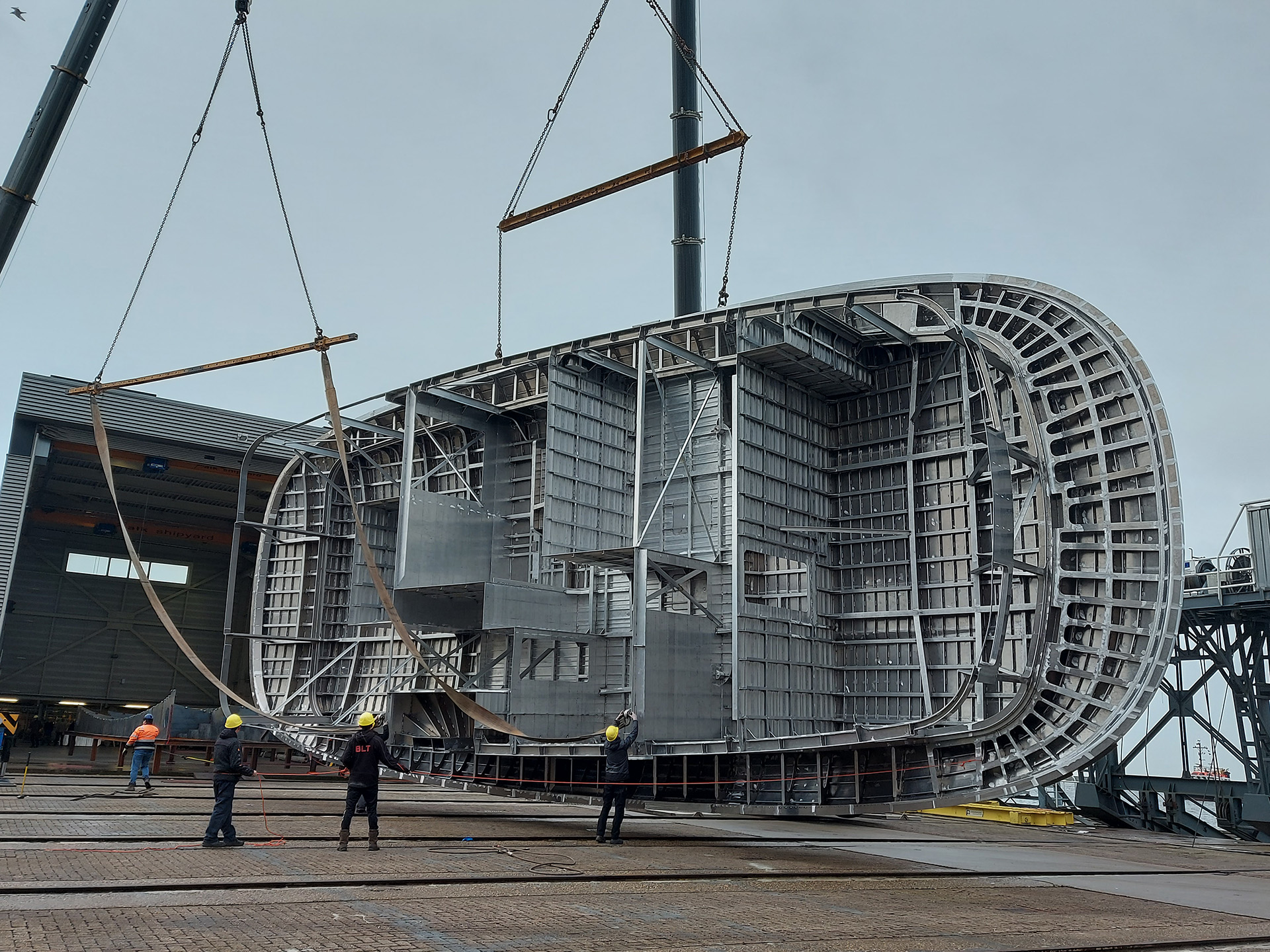 Changing position of a 80M+ superyacht construction at Balk Shipyard.