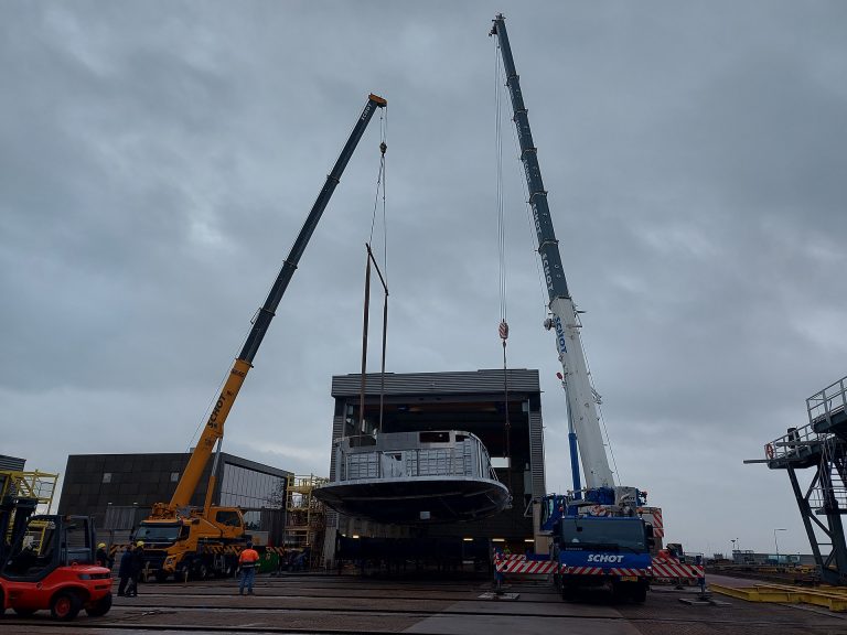 Changing position of a 80M+ superyacht construction at Balk Shipyard.