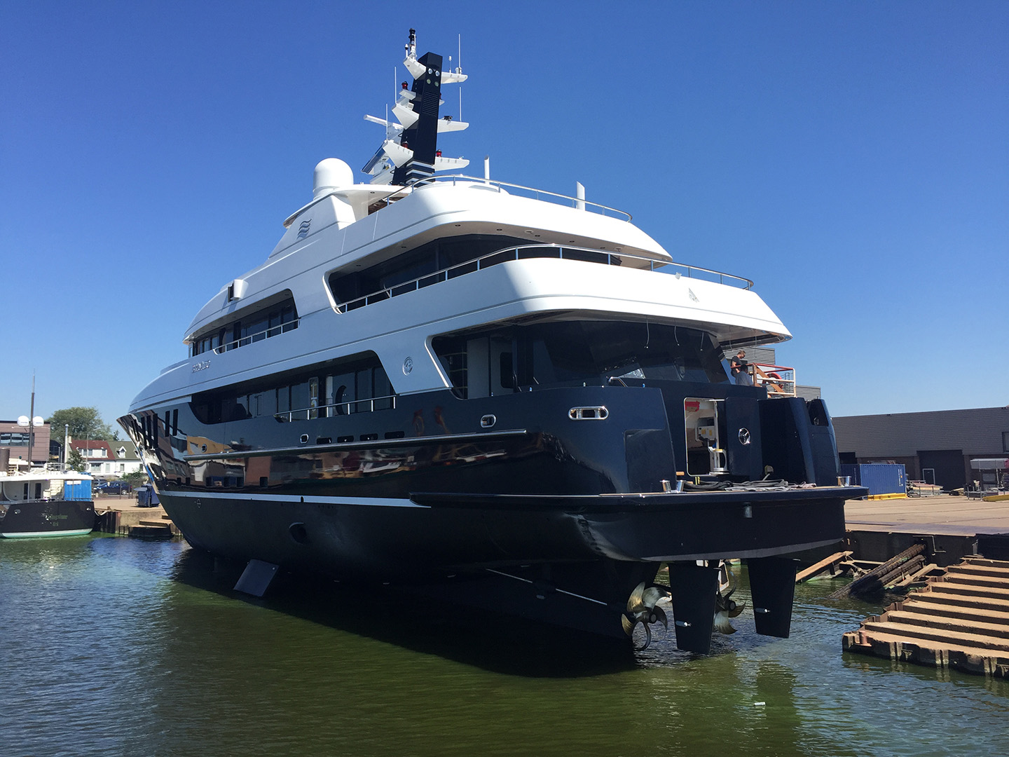 Motor yacht Bravado on lifting system after rebuild by Balk Shipyard.